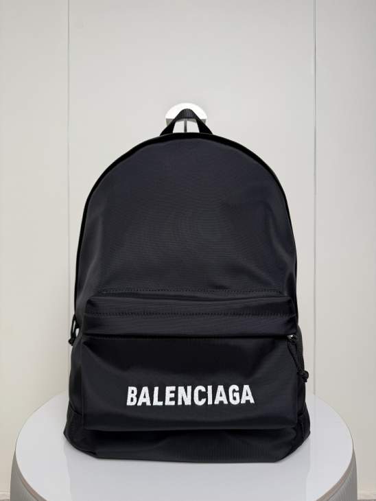 Picture of Balenciaga Handbags _SKUfw229782339fw